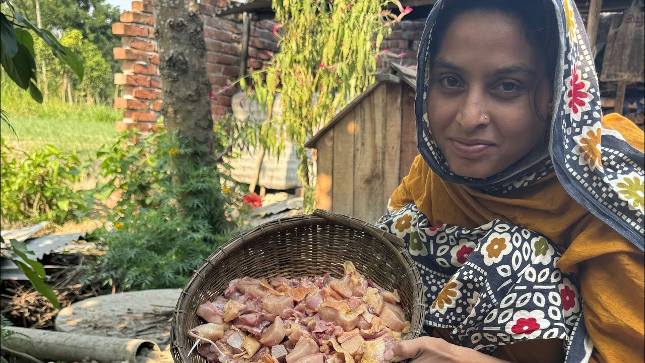 পৃথীবিতে আমি একমাত্র ব্যক্তি যে মাকে রেখে বউয়ের হাতের রান্নার প্রশংসা করি