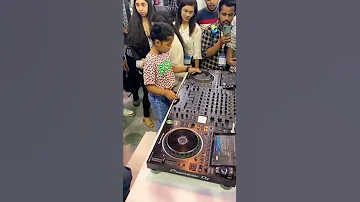 Worlds Best youngest BaBy Dj osam mixing #shorts #dj