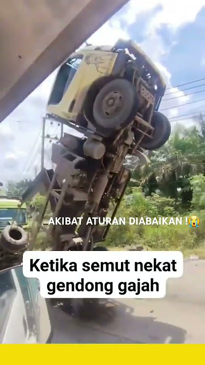ketika truk bermuatan berat di derek sama truk kosongan #truk #lucu #funny