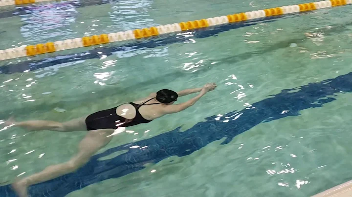 Jules Swimming Brststroke