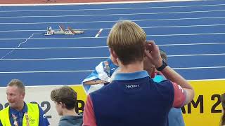 Eilish Mccolgan wins silver in the women's 5000m at Birmingham 2022.