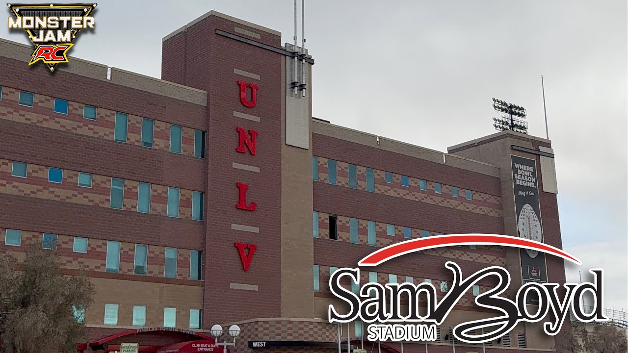 Exploring The Abandoned Sam Boyd Stadium | Monster Jam RC 
