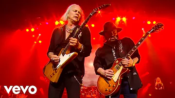 Lynyrd Skynyrd - Simple Man - Live At The Florida Theatre / 2015 (Official Video)