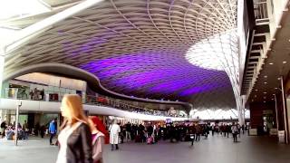 London Travel Guide: No 2