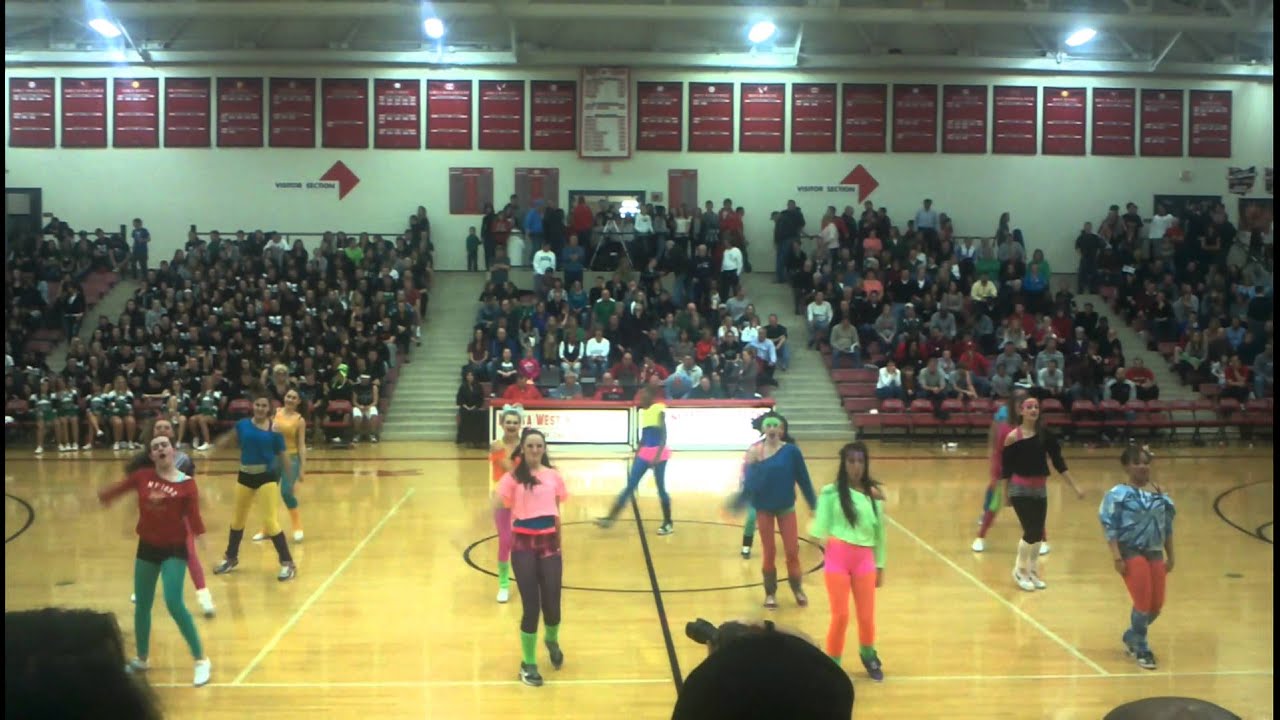 lakota west dance team 2011-2012 (80's hip-hop) - YouTube