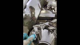 Kawasaki z1000 04' milked oil with collant and the coolant with oil , in  the midle of high way.