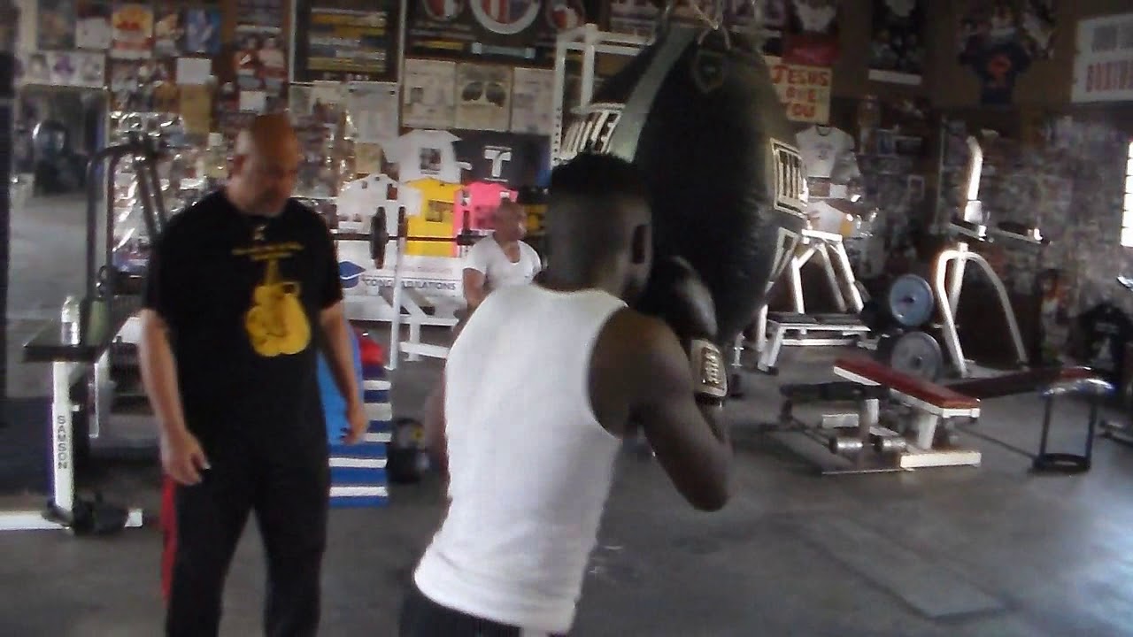 Boxing Lesson Class in session Sit down on that Punch ***** YouTube