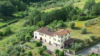 v5332 Villa with 3 Apartments for sale near Lucca, Tuscany