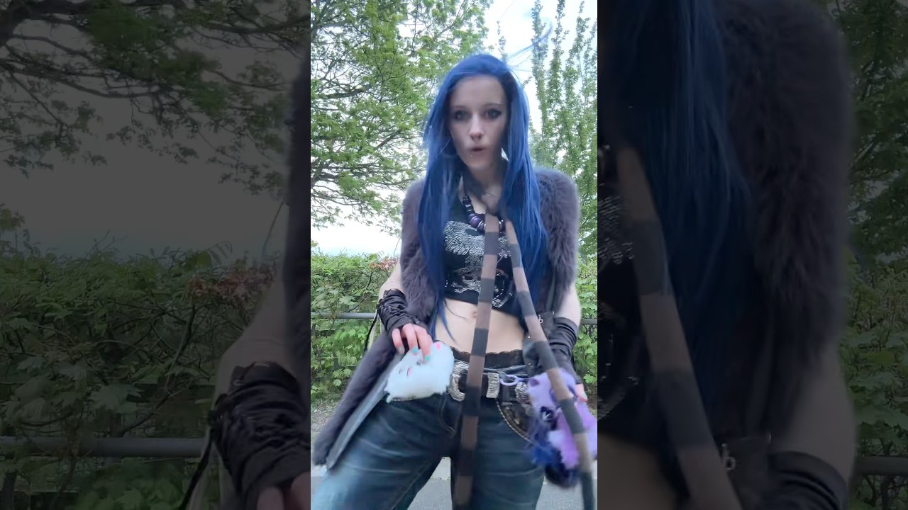 u da real winner #alternative #alternativefashion #2010sfashion #bluehair