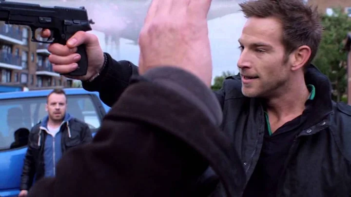 Daniel Bowker in UFO