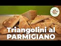 Triangolini di pane al Parmigiano Reggiano e lievito madre