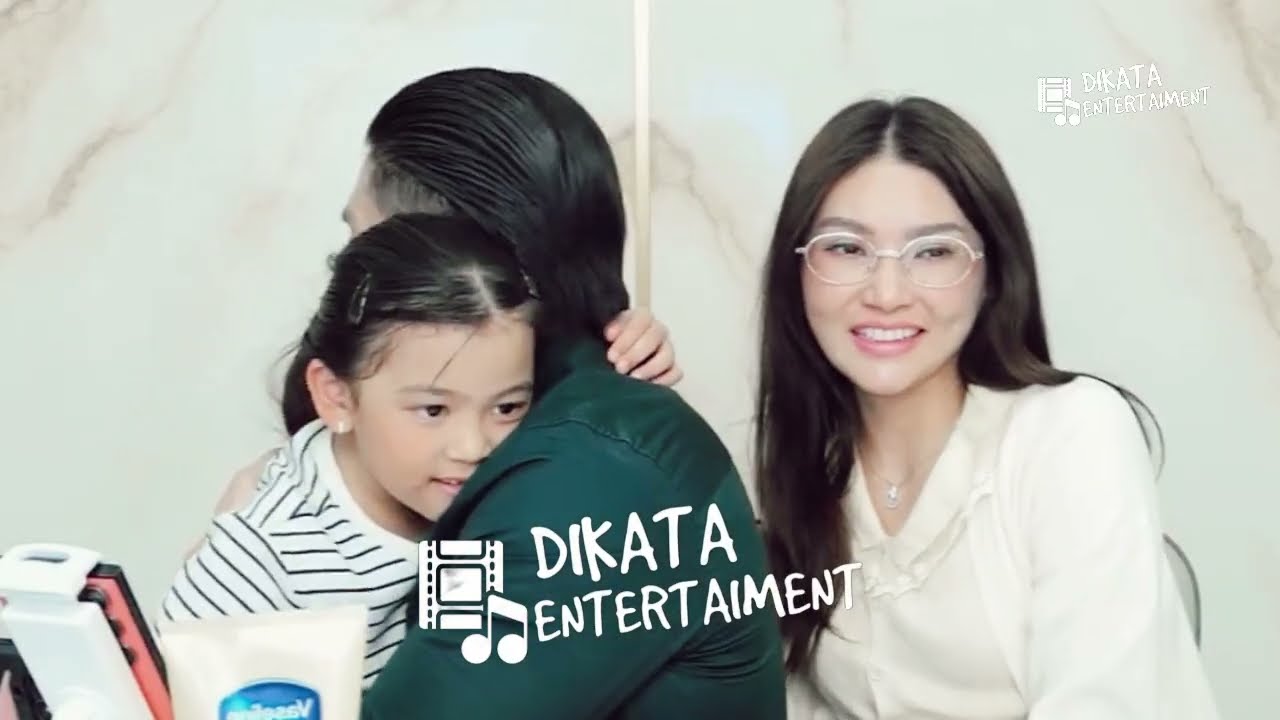 MOMENT PAPIO DAN MAMI NIA SALING GEMES SATU SAMA LAIN . SWEETNYA KELUARGA CEMARA SARGIO ❤️😇 #love 