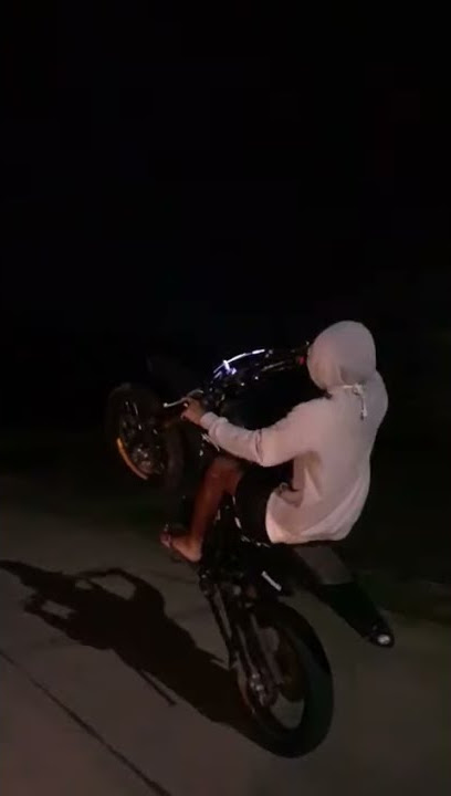 Story wa. Willy pake d-tracker 150 hitam