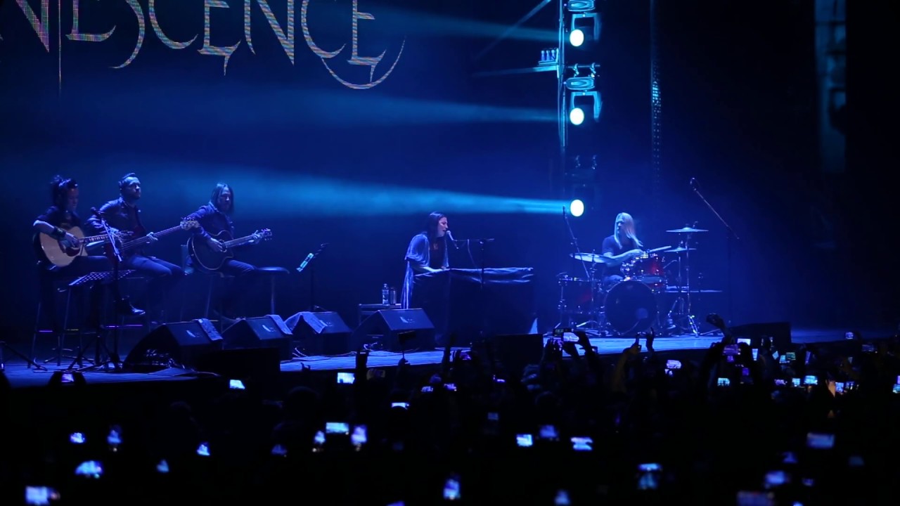 Концерт живой звук. Концерт Evanescence 2019 в Воронеже. Evanescence bring me to Life Guf Slimus на взлет клип.