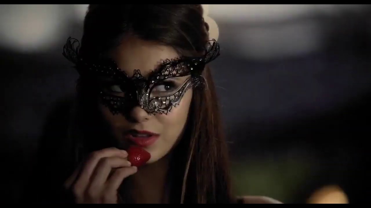 Vela Literária Katherine Pierce - DIÁRIOS DE UM VAMPIRO