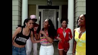 Scene from Happy (2002)