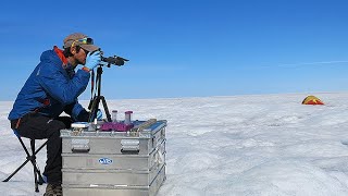 The Em1 microscope - Powerful, portable microscopy
