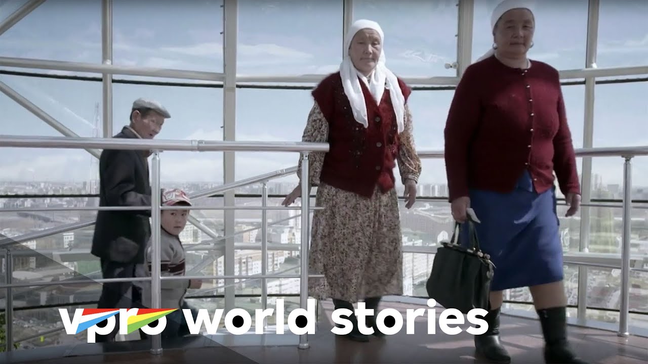 Borderland - E3/8 - The Backyard