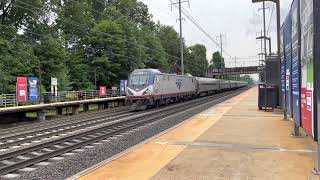Amtrak 174, Northeast Regional Train Passes Through North Elizabeth, NJ