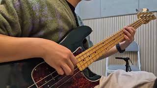 Jamiroquai - Travelling Without Moving/LiveFrom Abbey Road/(Bass Cover)