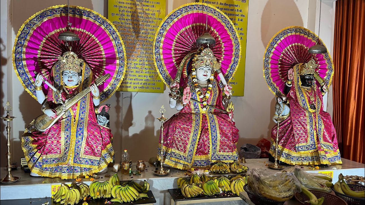 Holi celebration at Nanda Devi Mandir Palam Vihar Gurgaon 