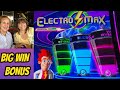 Slot Queen - YouTube