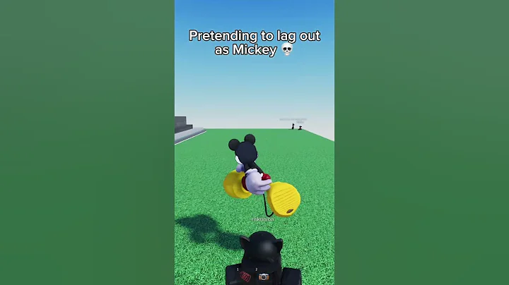 Pretending to LAG OUT as MICKEY 😭🙏 #roblox #funny