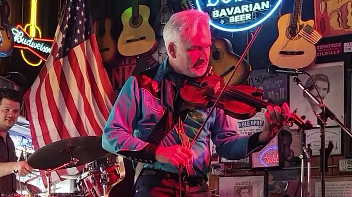Paul Kramer, "Gone Gone Gone", live at Robert's We...