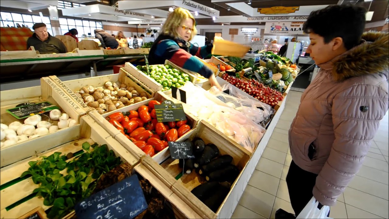 Votre plus beau marché de la région: Le marché de Jarnac, en Charente