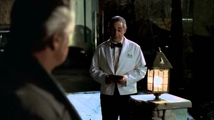 Paulie And Christopher Kill A Waiter - The Soprano...