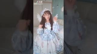 驚愕のクオリティー！中国コスプレイベントのLOLITA美少女のかわいいダンスを御覧ください！