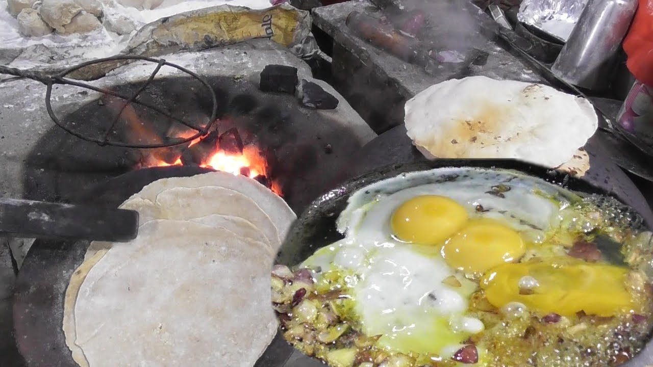 Potato Egg Bhujia ( Scramble ) With Roti (Bread) | Friends are Enjoying The Food | Indian Food Loves You