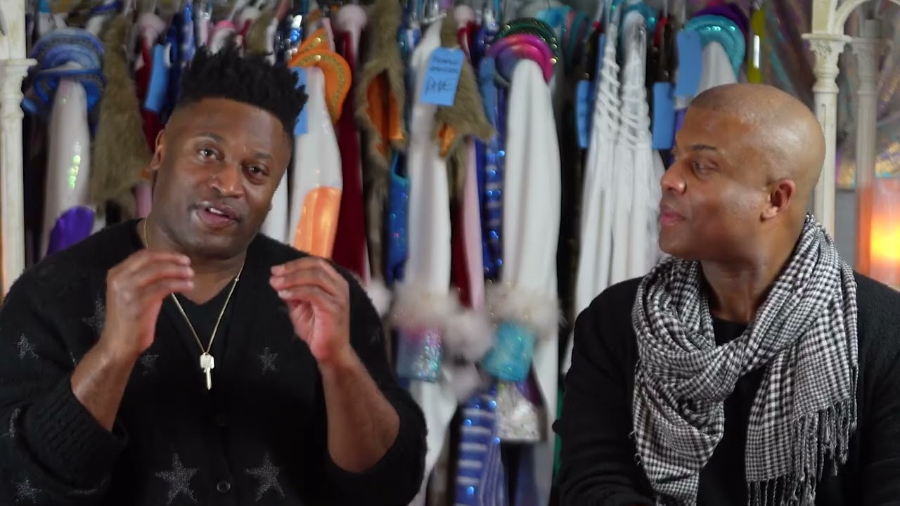 Cirque Dreams Holidaze preview