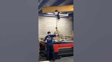 Amada Ensis fiber laser with cycle loader