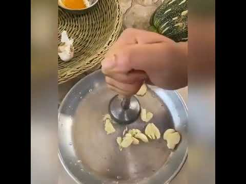 اومدین اقامتگاه تو گیلان بگین براتون ترش تره درست کنن آموزش ترش تره گذاشتم خواستی خودت هم درست کن