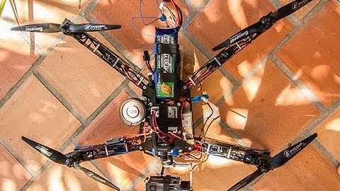 Beholder Brushless Gimbal Test on HT FPV Frame