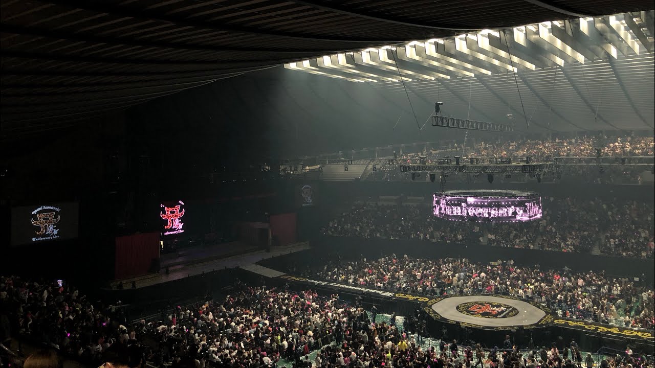 ayumi hamasaki 25th Anniversary LIVE - YouTube