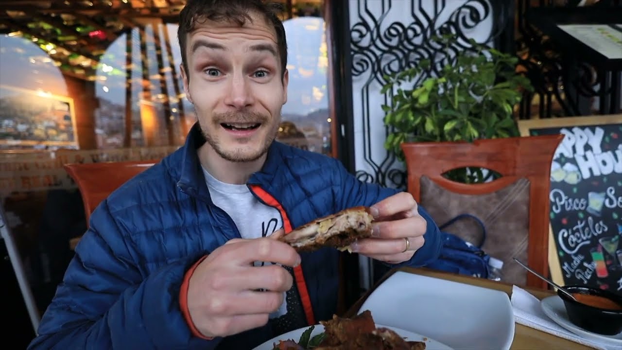 PROBANDO COMIDA PERUANA EN CUSCO