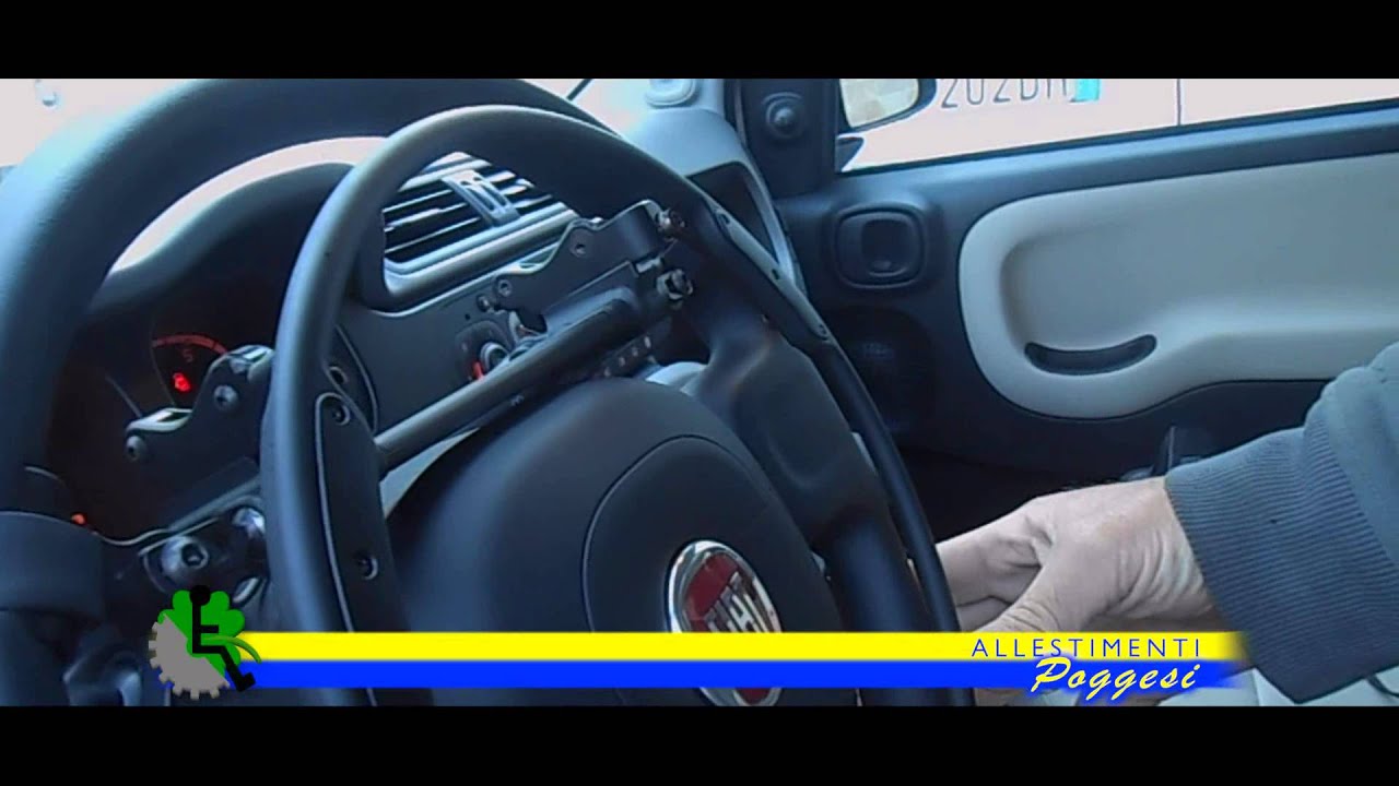 Acceleratore-a-cerchiello-sopra-il-volante-e-leva-freno-orizzontale-fiat-panda