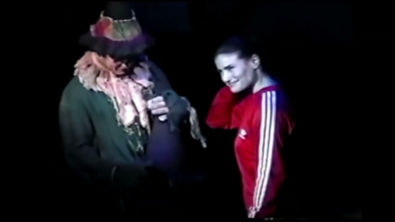 Idina Menzel appears in a red tracksuit for her last scheduled Wicked on Broadway