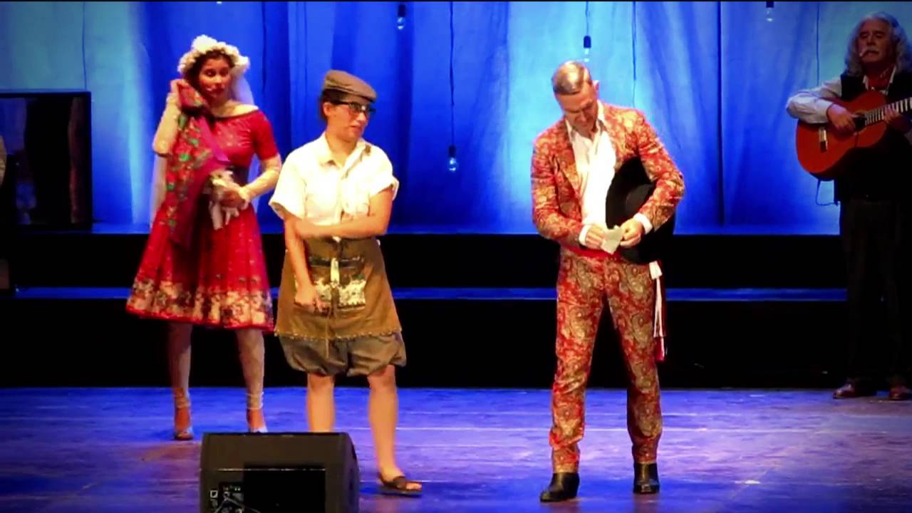 Comedia Sexual De Una Noche De Verano Teatro Sueño de una noche de verano en Teatro UC - YouTube