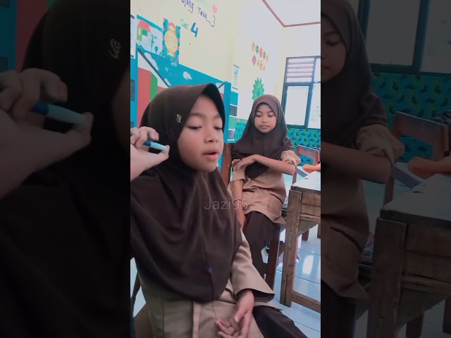 Latihan Lagu Wajib Fls2n SD Persahabatan (Sherina) Cover Nazwa dan Napasha class=