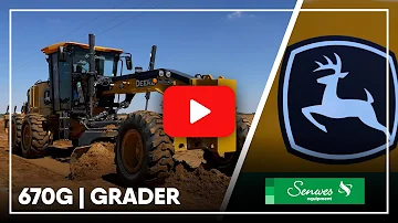 Kolik váží motorový grejdr John Deere 670?