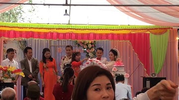 Chủ nhật nay các bạn câm điếc đi đám cưới của bạn huân