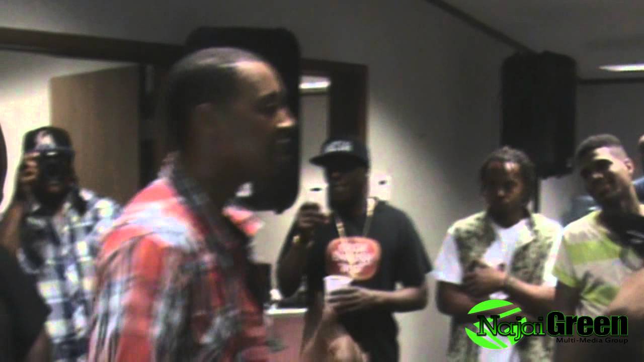 AR Green vs RNA Gigga
