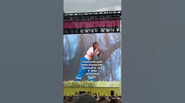 Crowd Goes Quiet When Doechii Tells The Crowd To Sing It While Performing Anxiety Doechii 