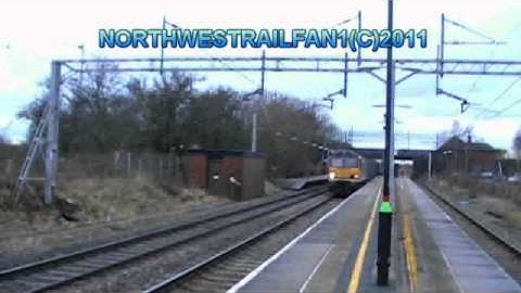 DBS CLASS 92007 WAS WORKING THE (4M63) INTERMODAL TRAIN AT ACTON BRIDGE ON THE 04.01.2011