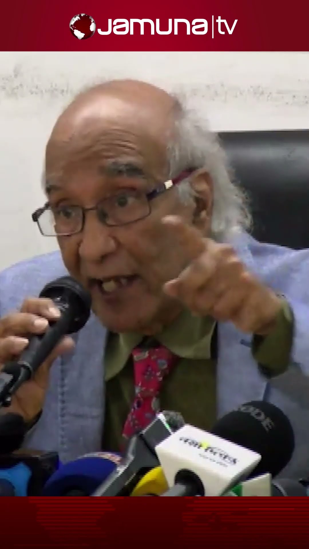 শেখ হাসিনা দেশে এসে গ্লিসারিন নিয়ে কান্নাকাটি করবে: শফিক রেহমান #hasina #shafiqrehman #jamunatv
