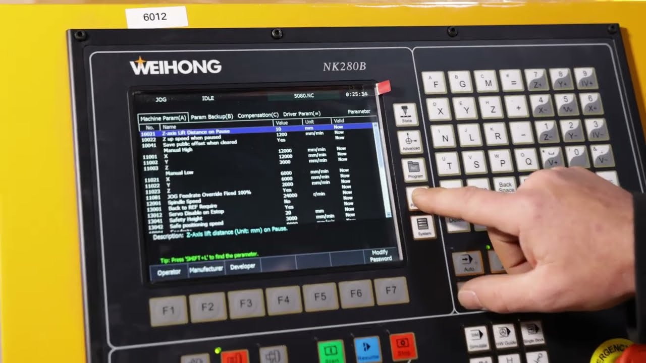 Définir les positions d'outil dans le magasin sur Weihong NK280