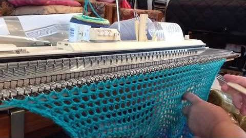 Crochet-like Stitch on Knitting Machine